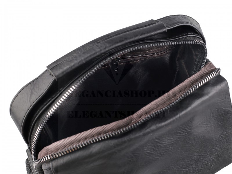                                     Férfi oldaltáska crossbody - 21 x 25 cm Férfi táska, pénztárca
