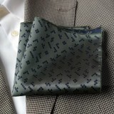                     Exkluzív díszzsebkendő - Szürke aprómintás