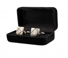             Mandzsettagomb díszdobozban - Arany strasszköves Mandzsetta, Nyakkendőtű